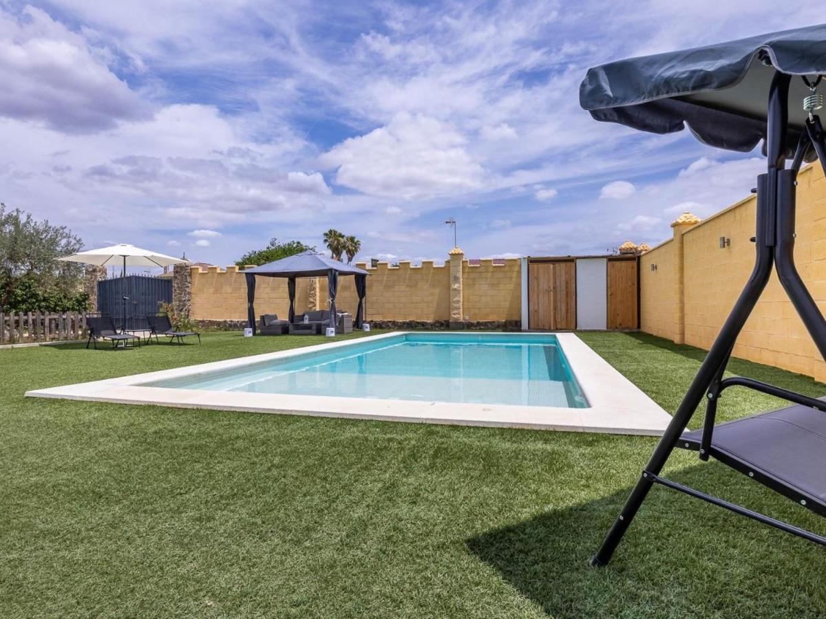 Villa Santa Teresa Vacacional Sevilla دوس إرماناس المظهر الخارجي الصورة